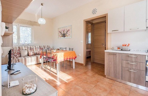 Carpignano Salentino House | Villa Natan: A characteristic and welcoming one-story independent house surrounded by the greenery, with Free WI-FI.