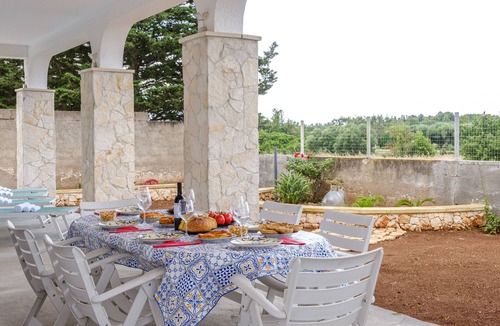 Padula Fede Villa | Villa 'Perla Marina Luxury' with Sea View, Wi-Fi and Air Conditioning