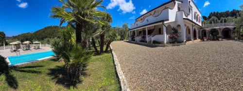 Peschici Villa | Villa Poggio di Luna con piscina privata