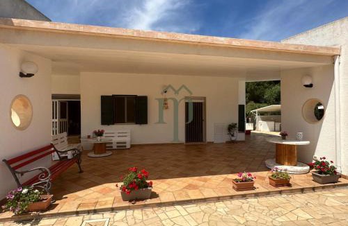 Specchiolla Villa | Villa Primula
