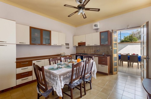 Torre Lapillo House | Villa Rosa di Mare by BarbarHouse