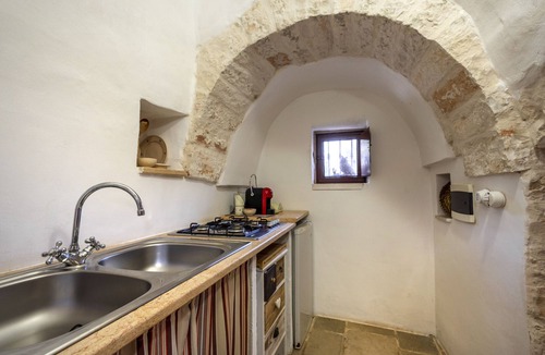L'Assunta Villa | Villa 'Trullo Relax' with Private Terrace, Wi-Fi and Air Conditioning