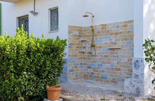 Lequile Villa | Villa 'Villetta La Pineta' with Private Terrace, Private Garden and Air Conditioning
