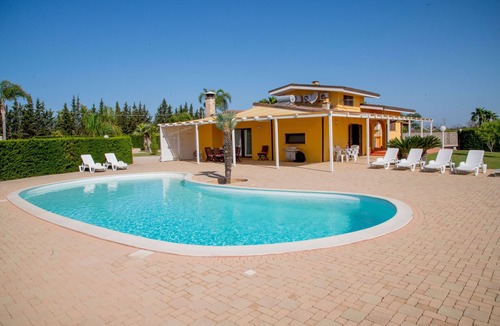 Melissano Villa | Villa with large swimming pool Salento