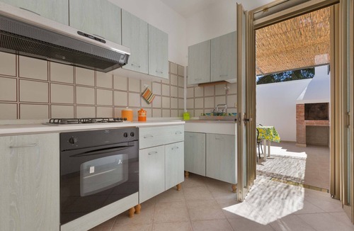 Torre Lapillo House | Villetta Ginestra by BarbarHouse