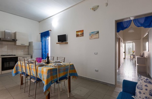 Torre Lapillo House | Villetta Irene by BarbarHouse