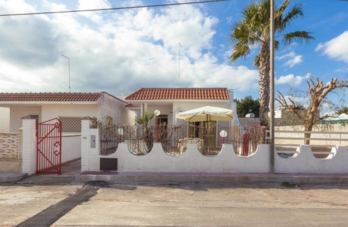 Torre Lapillo House | Villetta Lorena by BarbarHouse
