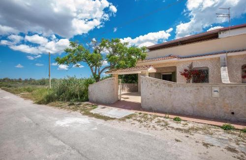 Punta Prosciutto House | Villetta Stefy by BarbarHouse