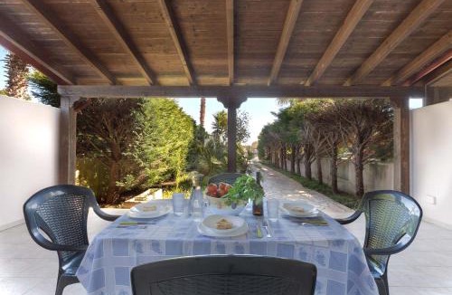 Torre dell'Orso House | Villino Amos by BarbarHouse