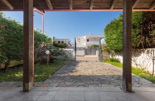 Torre dell'Orso House | Villino Amos by BarbarHouse