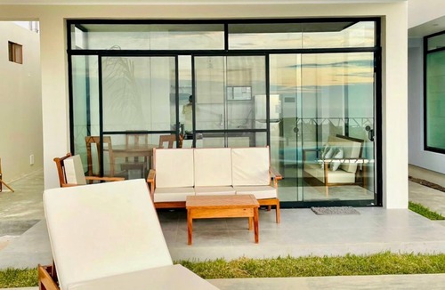 Punta Veleros House | Vista Linda Bungalow Punta Veleros, w/pool and view of the sea.