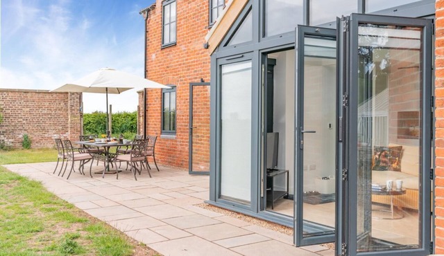 2 Bed in Thornton Le Moor (oc-h31952)