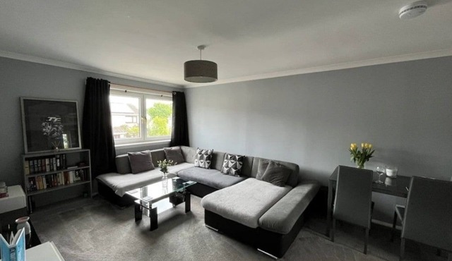 2 Bed Spacious Apartment