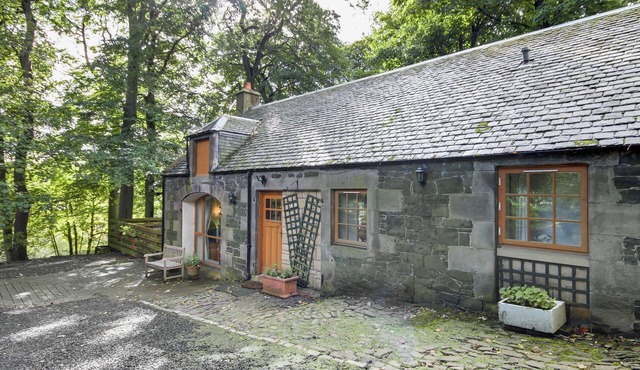2 bedroom accommodation in Ratho, near Edinburgh