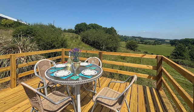 2 bedroom accommodation in Oswestry