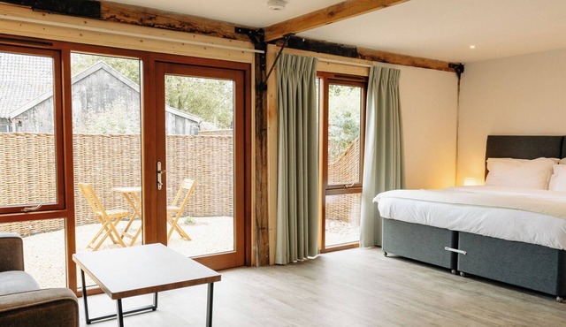 2 Henham Barns, Henham Park nr Southwold, Suffolk, NR34 8AQ, Perfectly formed getaway in the Suffolk.