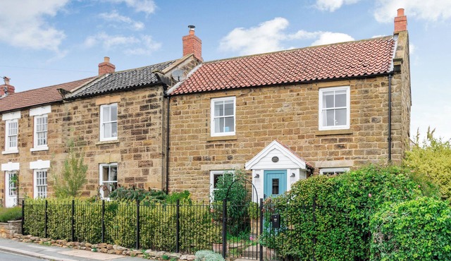 3 bedroom accommodation in Burniston, near Scarborough