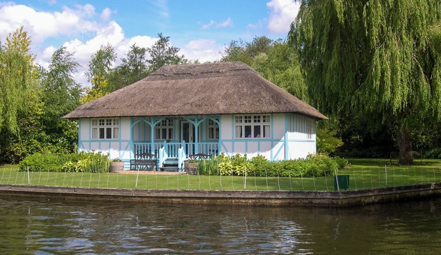 3 bedroom accommodation in Hoveton, near Wroxham, Norwich