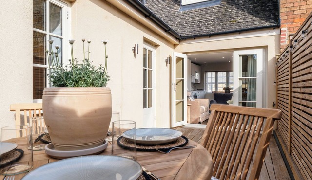 Beautiful 2 BD Home in The Cotswolds