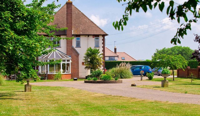 Elmcroft Guest House