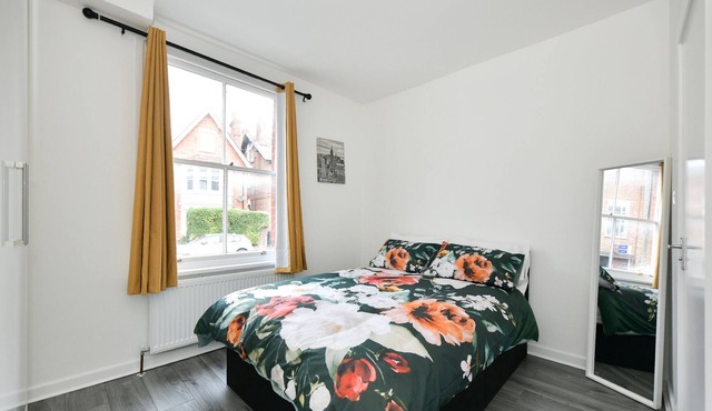 Lovely Double Bed Studio - Reading Town Centre