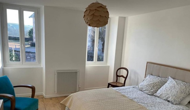 Maison Chatelus Montagne Bourbonnaise - Guaranteed Disconnection in Chatelus