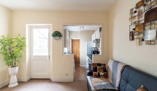 Reading | 3 Bedrooms | Relocation | Long Stays