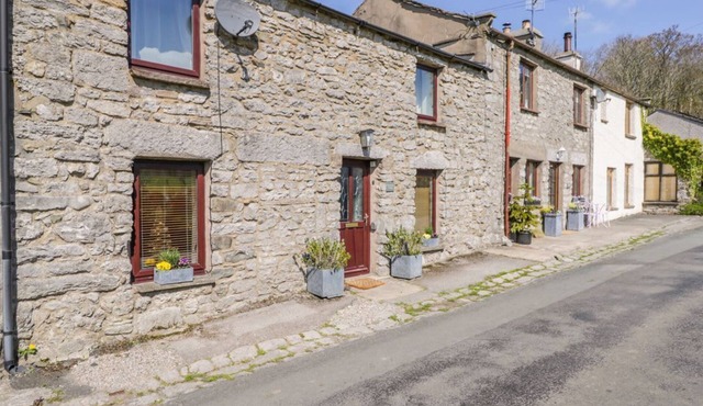 Rosemary Cottage, Burton-In-Kendal