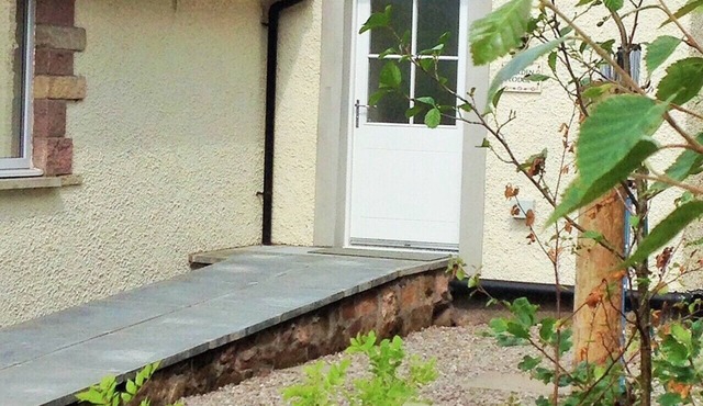 Spacious two bedroom single storey self catering accommodation. Rural setting.