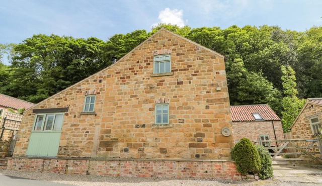 Woodside Barn