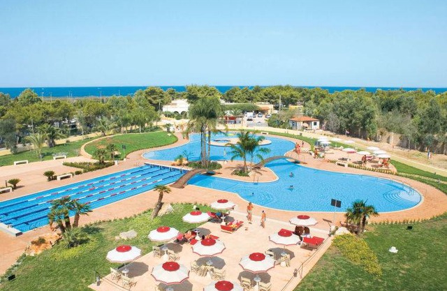 25 m² Resort ∙ 2 bedrooms ∙ 5 guests