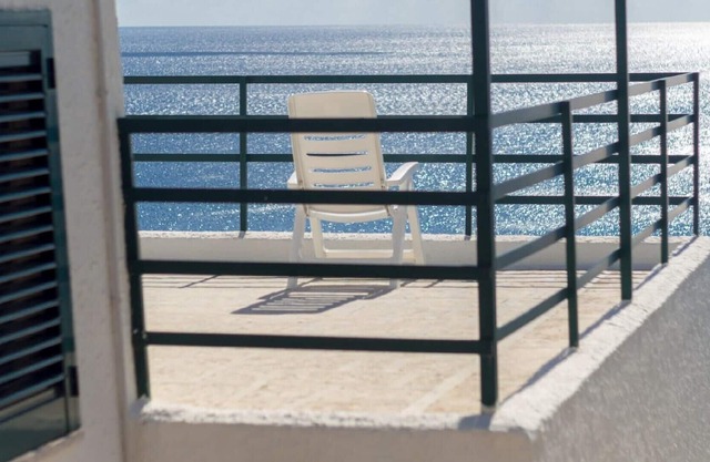 Holiday house Castro for 1 - 4 persons with 2 bedrooms - Holiday home