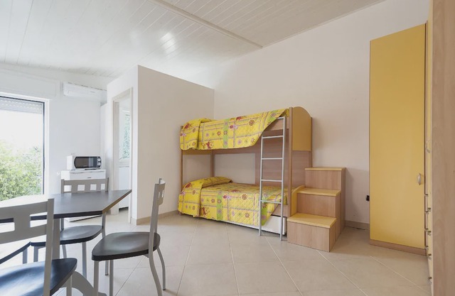 Tenuta Andromeda - Four Bedroom Villa, Sleeps 12