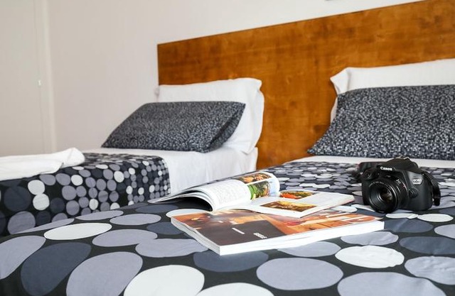 Travel B&B