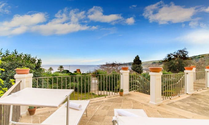 Santa Cesarea Terme House | 1000 m² House ∙ 4 bedrooms ∙ 8 guests