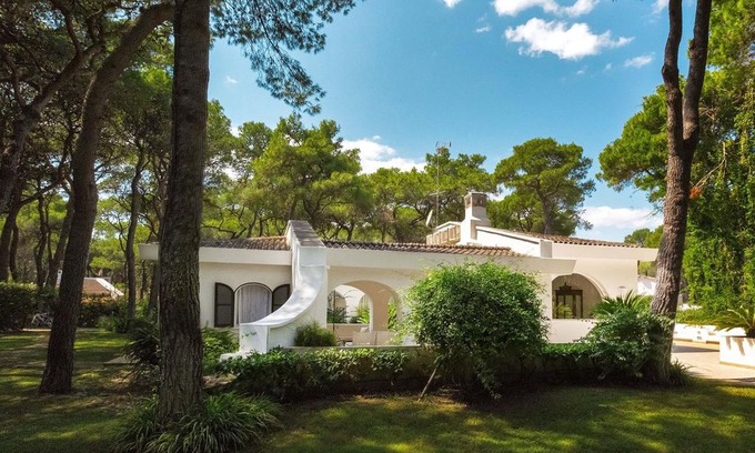 Riva dei Tessali Apartment | 1225 Villa dei Tessali
