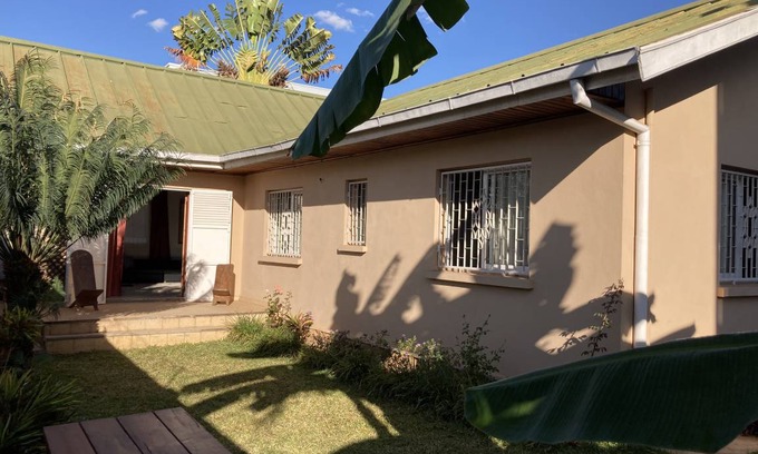 Antananarivo Villa | 125 m² Villa ∙ 3 bedrooms ∙ 6 guests