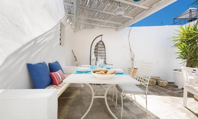Otranto Historic Centre Apartment | 130 m² Apartment ∙ 1 bedroom ∙ 8 guests