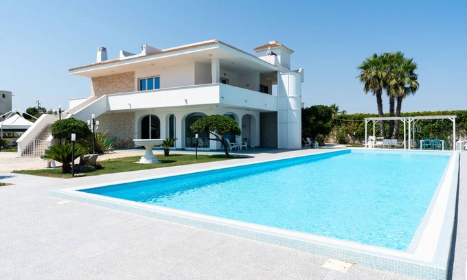 Municipio 1 Villa | 130 m² Villa ∙ 2 bedrooms ∙ 8 guests