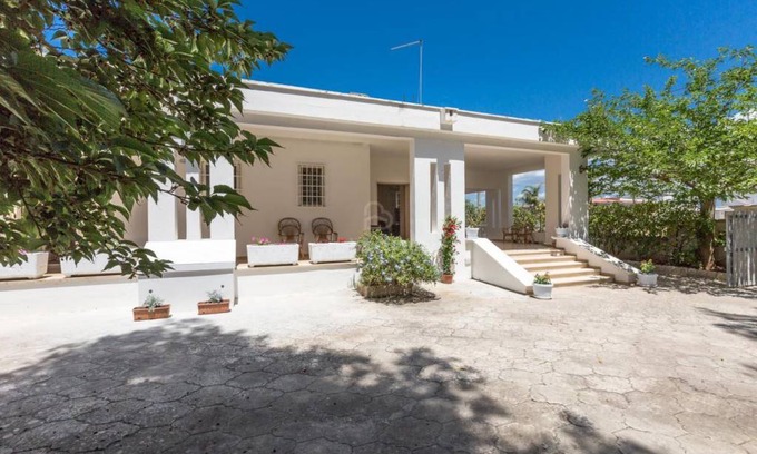 Campomarino di Maruggio House | 180 m² House ∙ 3 bedrooms ∙ 9 guests