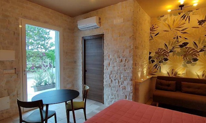 Giovinazzo Bed & Breakfast | 20 m² Bed and breakfast ∙ 2 guests