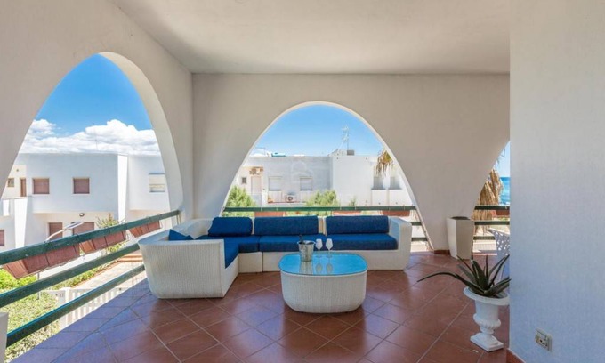 Campomarino di Maruggio House | 200 m² House ∙ 3 bedrooms ∙ 10 guests