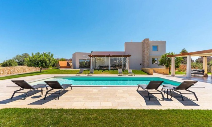 Casarano House | 200 m² House ∙ 4 bedrooms ∙ 8 guests