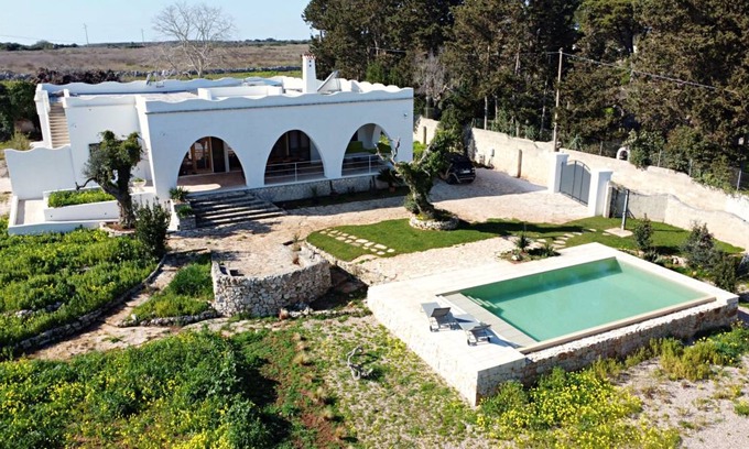 Specchia Villa | 200 m² Villa ∙ 3 bedrooms ∙ 6 guests