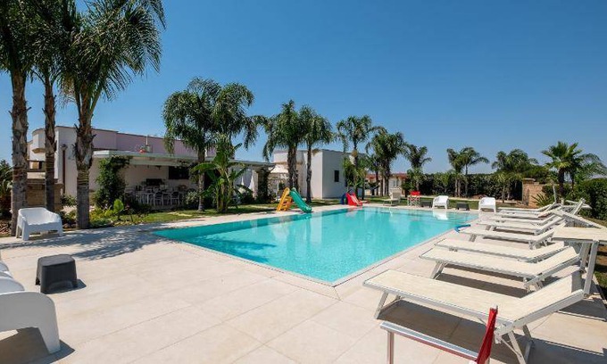 Melissano Villa | 240 m² Villa ∙ 6 bedrooms ∙ 17 guests