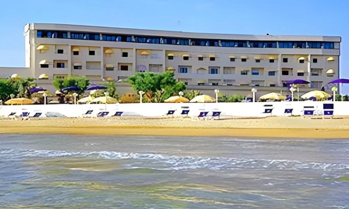 Torre Canne Hotel | 28 m² Hotel ∙ 10 guests