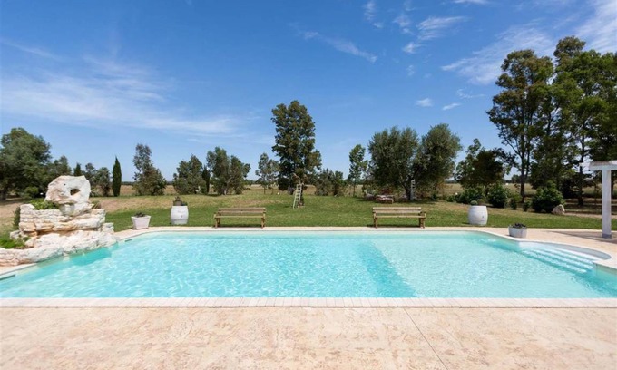 San Donaci Villa | 300 m² Villa ∙ 1 bedroom ∙ 10 guests