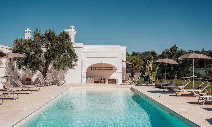 Pezze di Greco Villa | 300 m² Villa ∙ 6 bedrooms ∙ 12 guests
