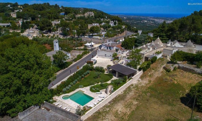 Laureto Villa | 350 m² Villa ∙ 1 bedroom ∙ 12 guests