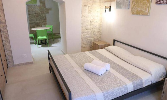 Trani Bed & Breakfast | 36 m² Bed and breakfast ∙ 3 guests